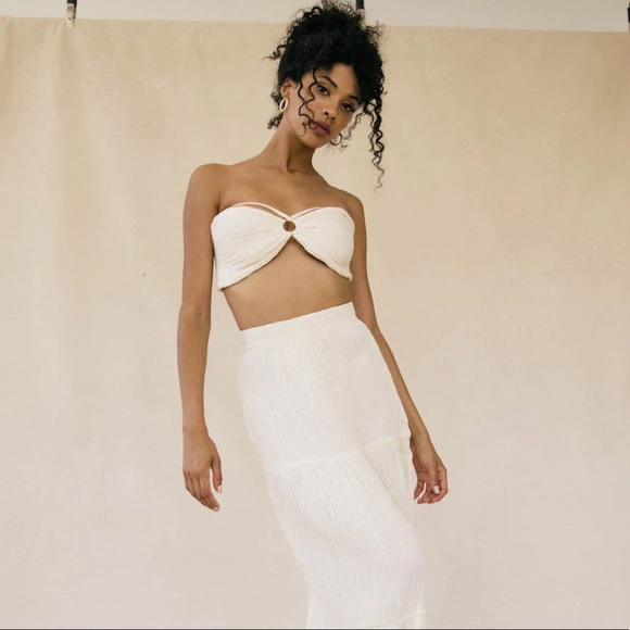 Savannah Morrow Summer Top in Cream - Picture 4 of 8